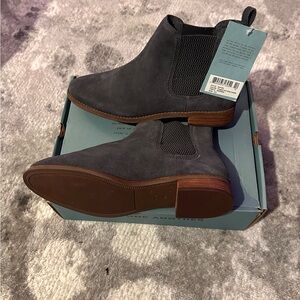 Tom’s Forged Iron Gray Suede Ilia Boots